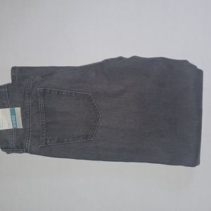 Old Navy Loose Fit Jeans 31x32 Gray NWT
